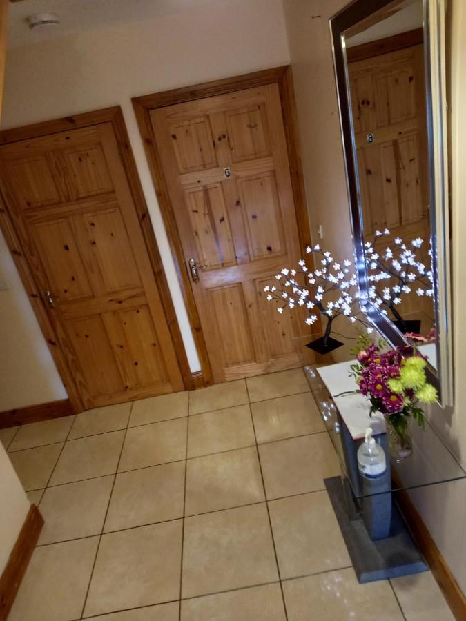 A New U Country Cottage Clynacartan Экстерьер фото